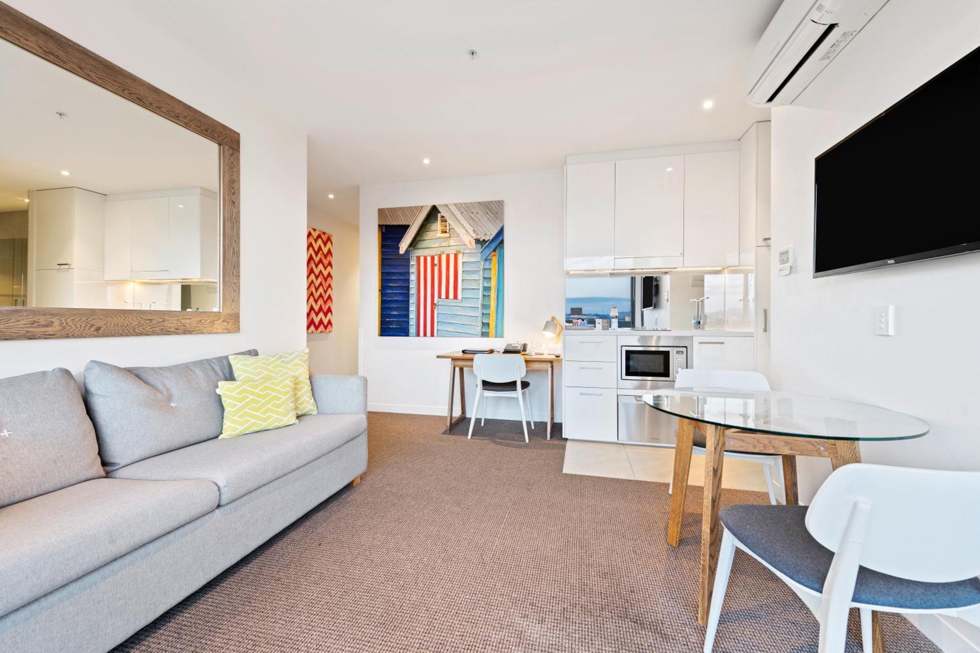 Quest Frankston On The Bay Aparthotel Exterior photo
