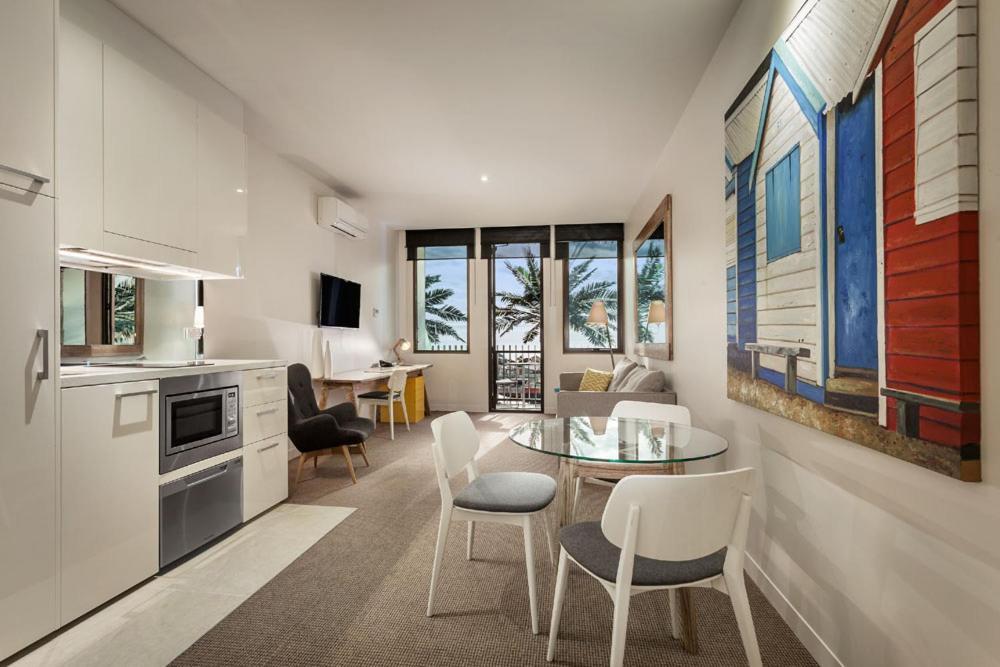 Quest Frankston On The Bay Aparthotel Exterior photo