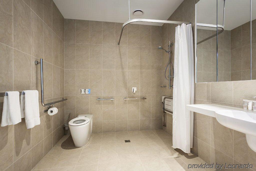 Quest Frankston On The Bay Aparthotel Exterior photo
