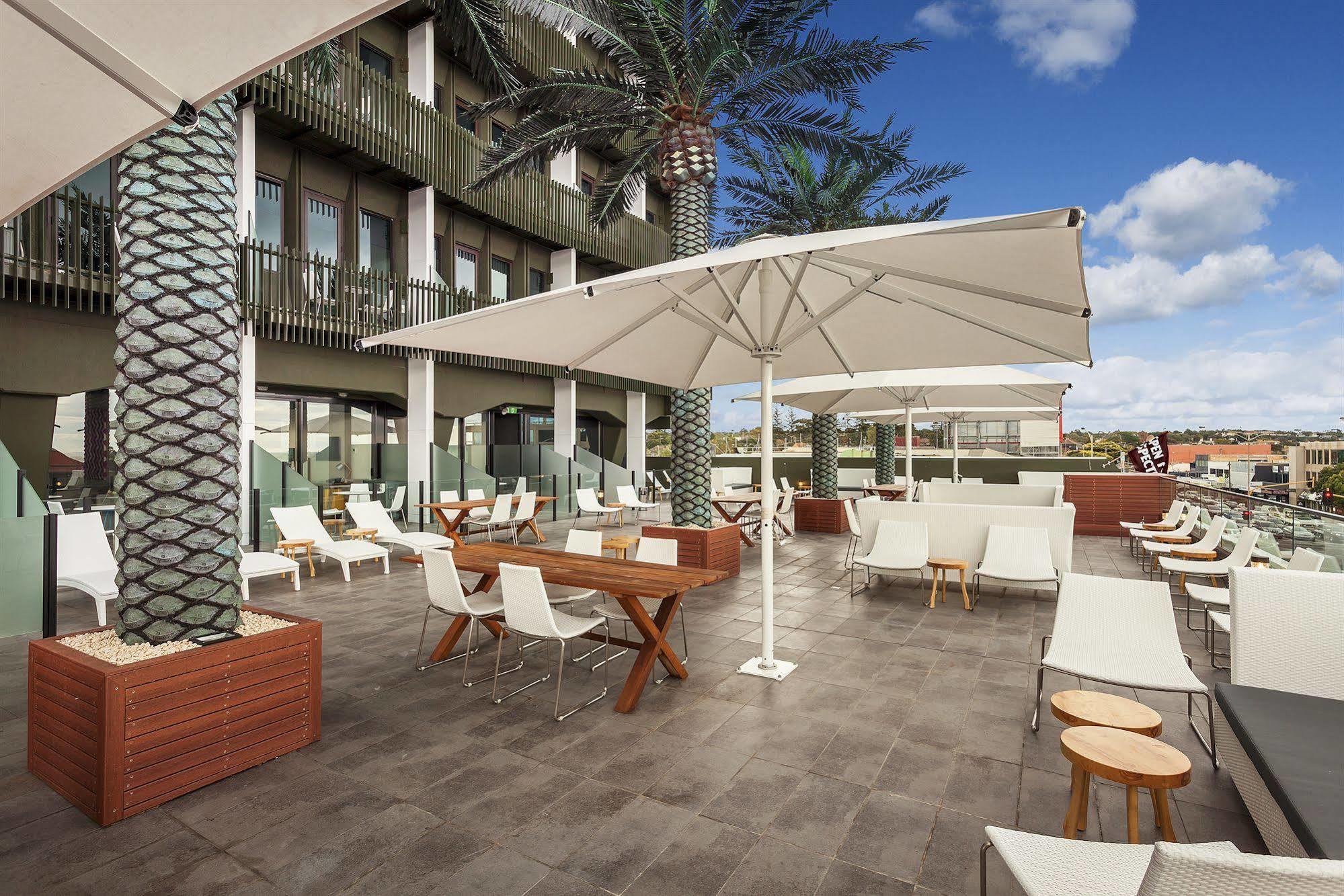 Quest Frankston On The Bay Aparthotel Exterior photo