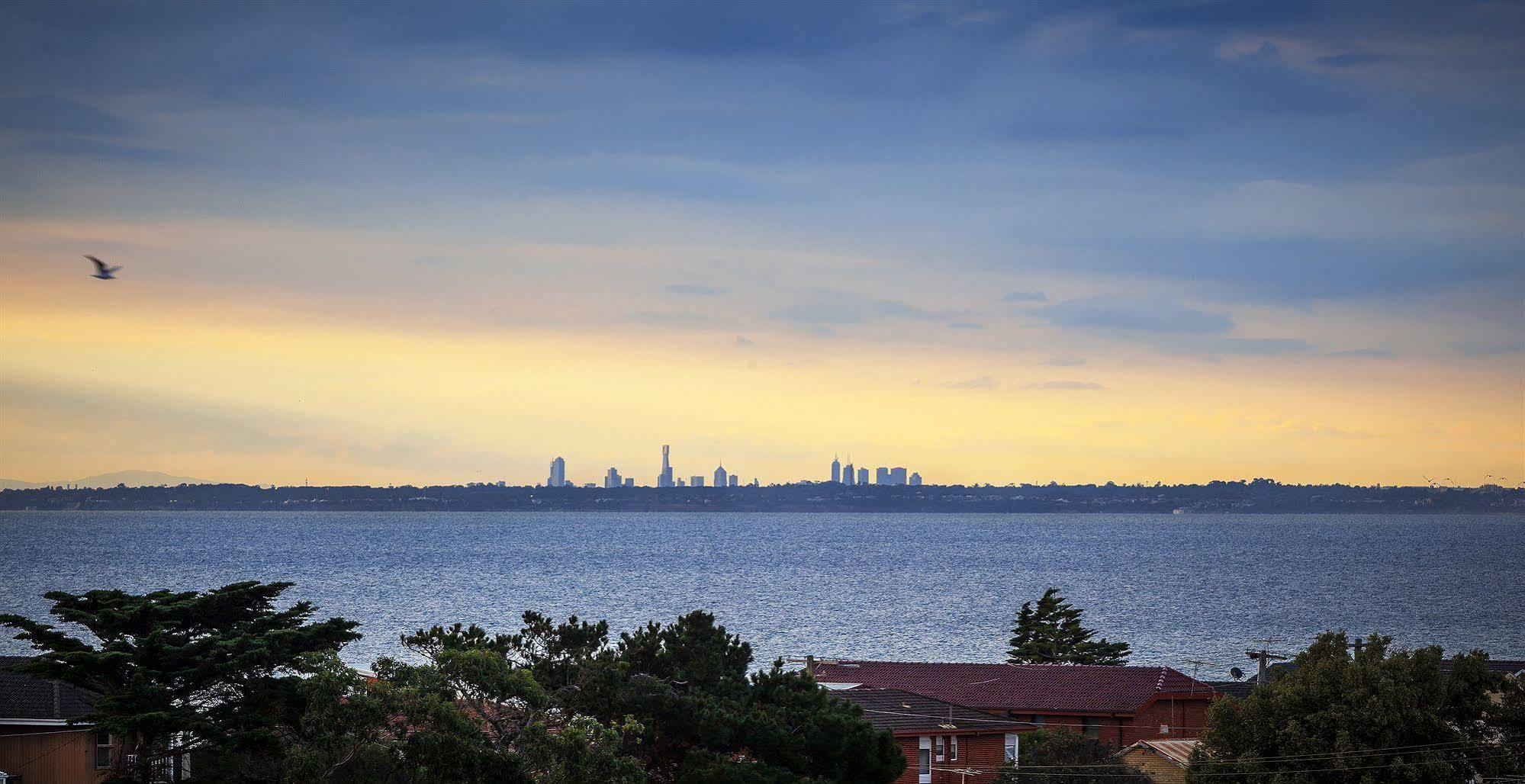 Quest Frankston On The Bay Aparthotel Exterior photo