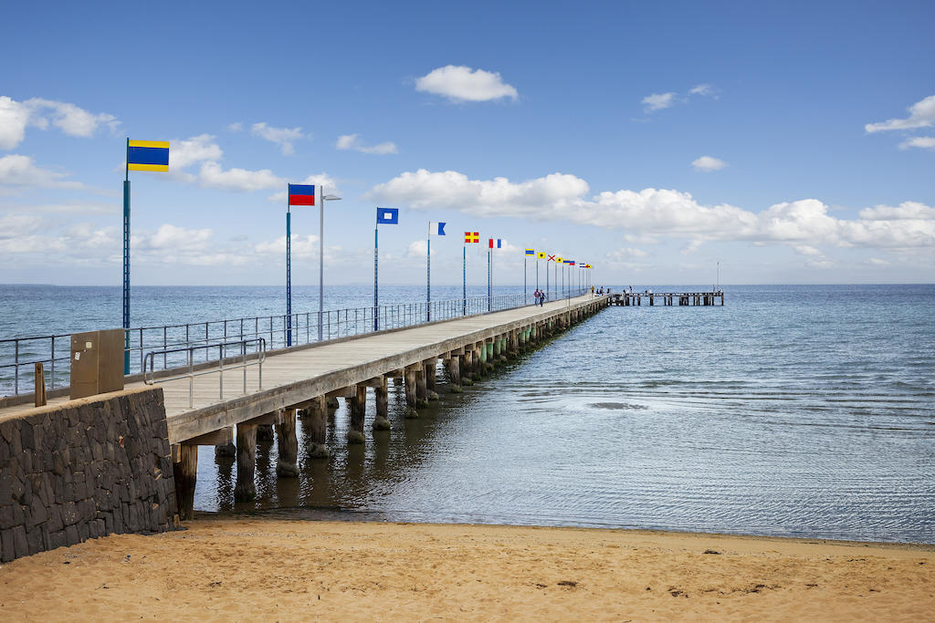 Quest Frankston On The Bay Aparthotel Exterior photo